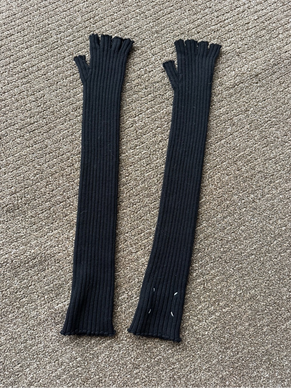 Maison Martin Margiela Long Ribbed Black Fingerless Gloves